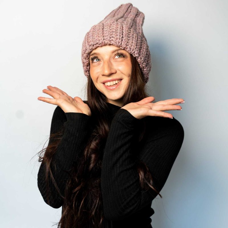 Czapka Luna długa brudny róż